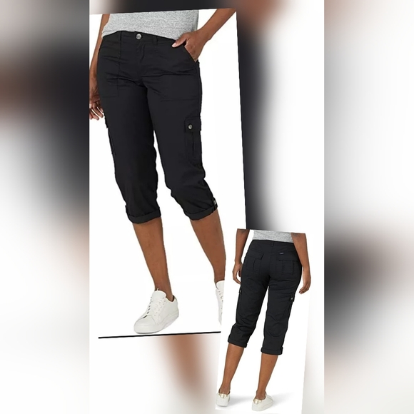 Lee Relaxed Fit Mid Rise Women's Cargo Crop Black Pants Size 18 - Picture 1 of 12
